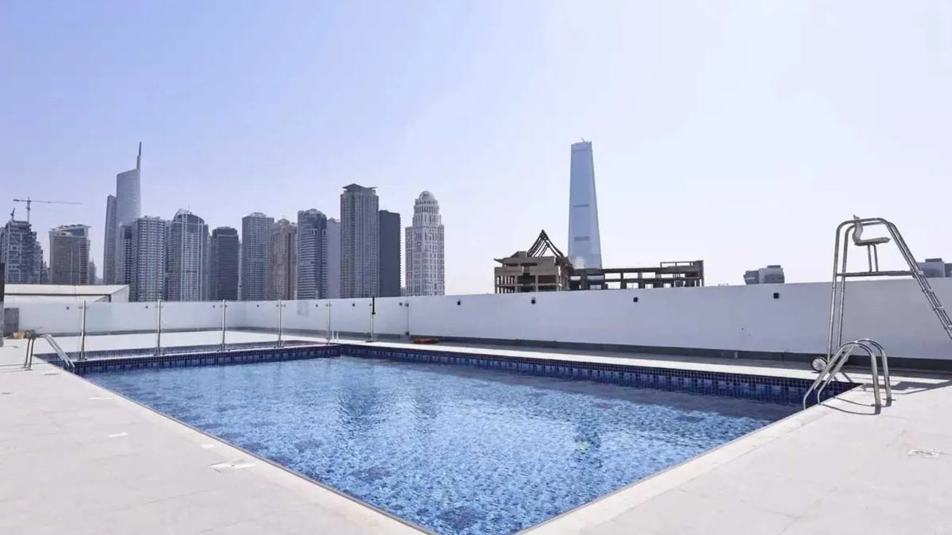 Dancenter Retreat Sheikh Zayed Road Hotel Dubai